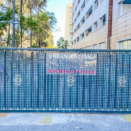 Apartment By The Bajondillo